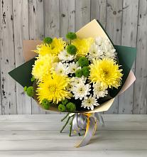 Букет цветов из:  Хризантемы в Красный