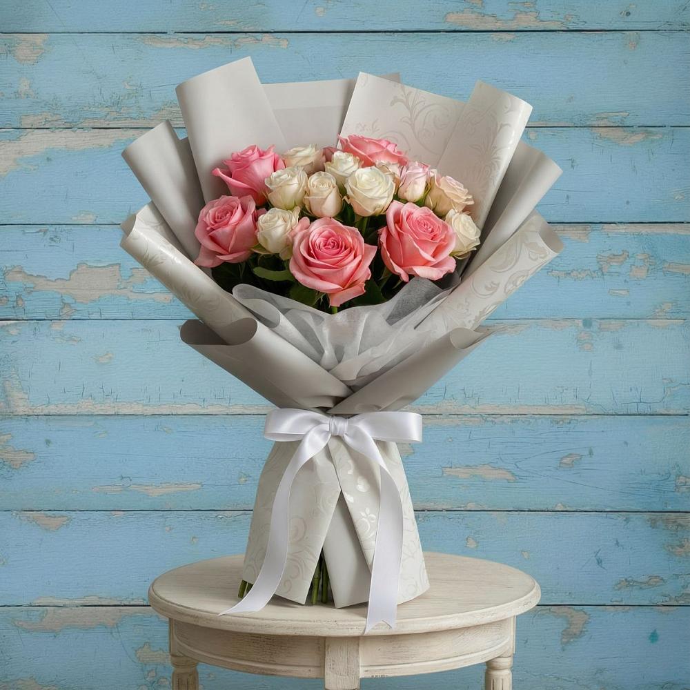 Букет цветов из: Розы в Красный