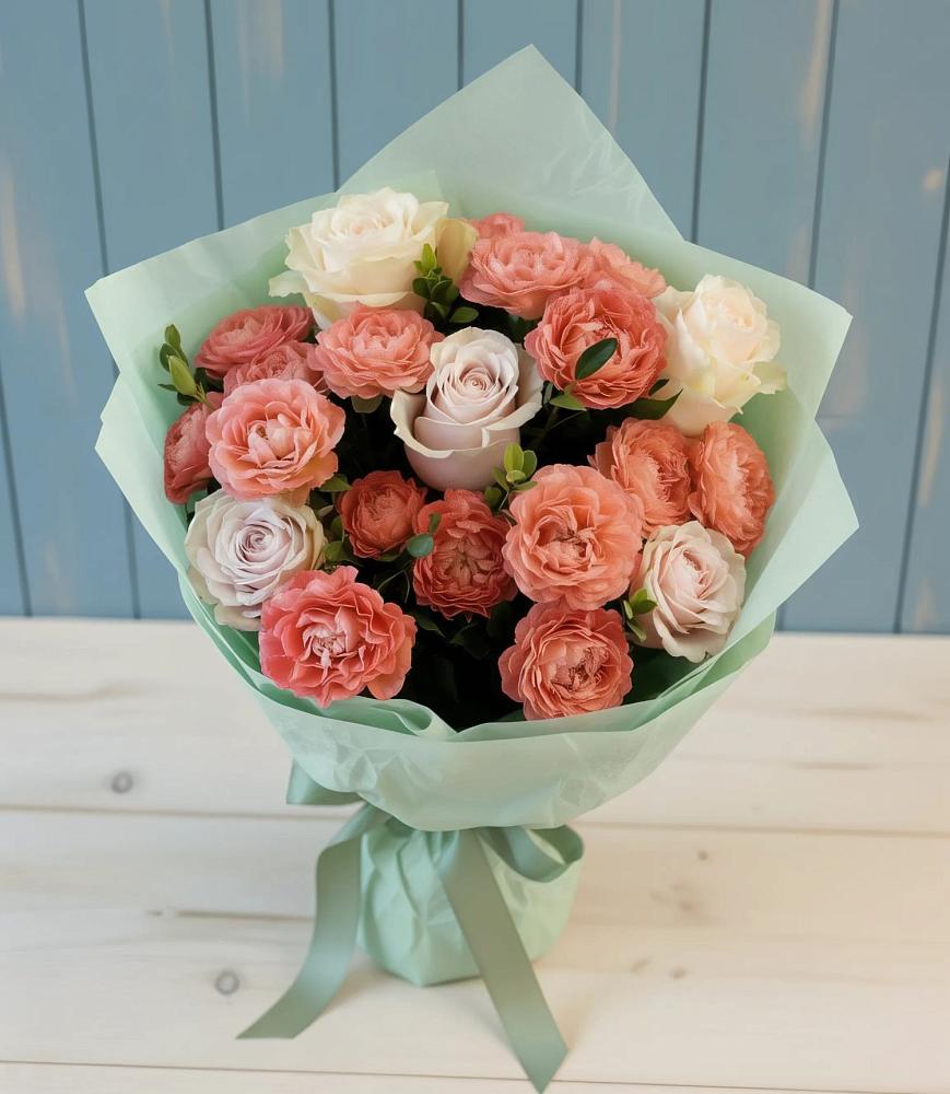 Букет цветов из: Розы в Красный