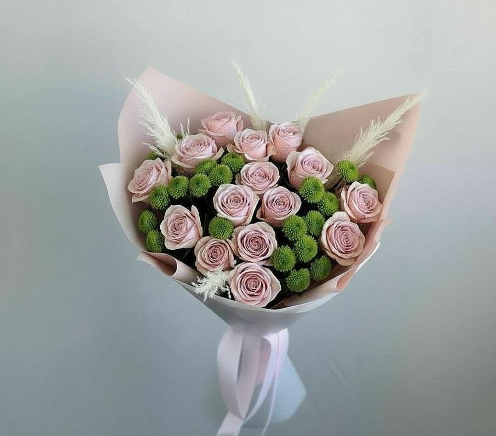 Букет цветов из: Розы и Хризантемы в Красный